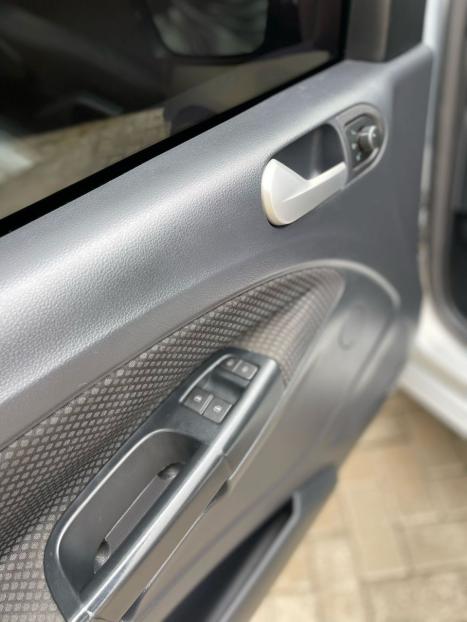 VOLKSWAGEN Saveiro 1.6 G7 CABINE SIMPLES TRENDLINE FLEX, Foto 14
