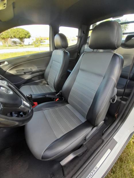 VOLKSWAGEN Saveiro 1.6 16V G6 CROSS CABINE DUPLA FLEX, Foto 3