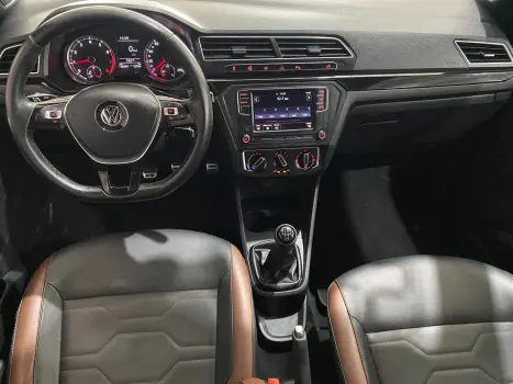 VOLKSWAGEN Saveiro 1.6 16V G6 CROSS CABINE DUPLA FLEX, Foto 10