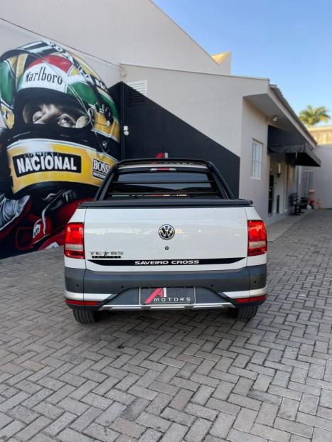VOLKSWAGEN Saveiro 1.6 G7 CABINE DUPLA CROSS FLEX, Foto 5