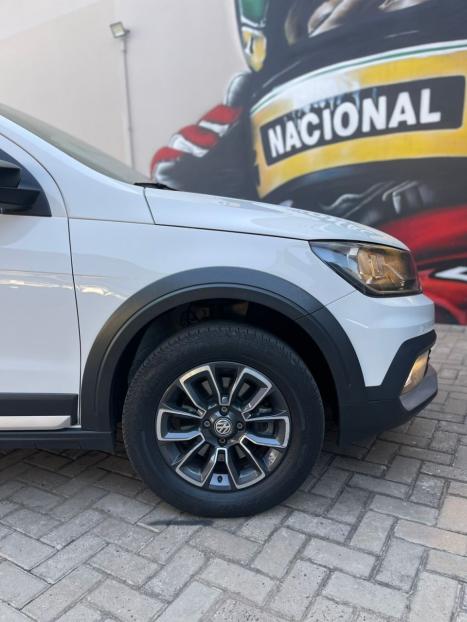 VOLKSWAGEN Saveiro 1.6 G7 CABINE DUPLA CROSS FLEX, Foto 8
