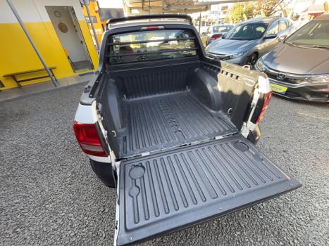 VOLKSWAGEN Saveiro 1.6 G7 ROBUST CABINE DUPLA FLEX, Foto 5
