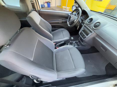 VOLKSWAGEN Saveiro 1.6 G7 ROBUST CABINE DUPLA FLEX, Foto 12