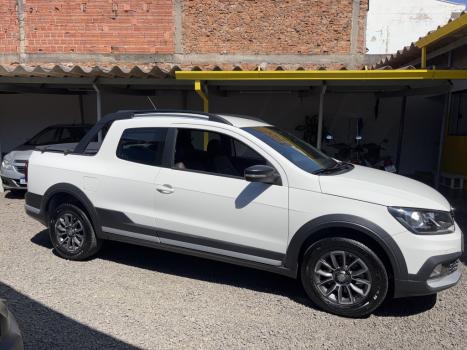 VOLKSWAGEN Saveiro 1.6 G7 CABINE DUPLA CROSS FLEX, Foto 6