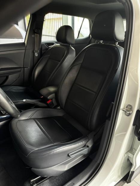 VOLKSWAGEN T-Cross 1.0 4P 200 TSI FLEX COMFORTLINE AUTOMTICO, Foto 12