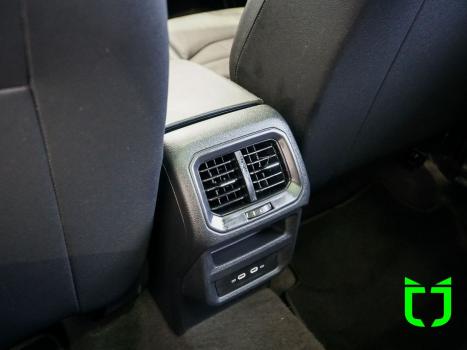 VOLKSWAGEN Taos 1.4 16V 4P FLEX 250 TSI HIGHLINE AUTOMTICO, Foto 18