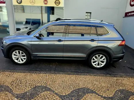 VOLKSWAGEN Tiguan 1.4 250 TSI TOTAL FLEX ALLSPACE TURBO AUTOMTICO TIPTRONIC, Foto 8