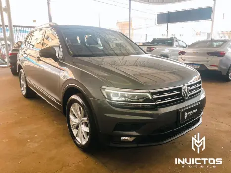 VOLKSWAGEN Tiguan 1.4 250 TSI TOTAL FLEX ALLSPACE COMFORTLINE TURBO AUTOMTICO TIPTRONIC, Foto 3