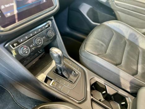 VOLKSWAGEN Tiguan 1.4 250 TSI TOTAL FLEX ALLSPACE TURBO AUTOMTICO TIPTRONIC, Foto 9
