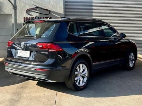 VOLKSWAGEN Tiguan 1.4 250 TSI TOTAL FLEX ALLSPACE TURBO AUTOMTICO TIPTRONIC, Foto 4