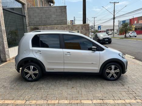 VOLKSWAGEN UP 1.0 4P FLEX 170 TSI XTREME, Foto 3