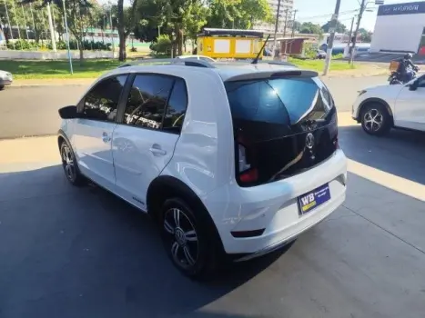 VOLKSWAGEN UP 1.0 4P FLEX 170 TSI XTREME, Foto 4