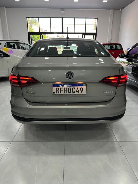 VOLKSWAGEN Virtus 1.0 4P 200 TSI FLEX COMFORTLINE AUTOMTICO, Foto 6