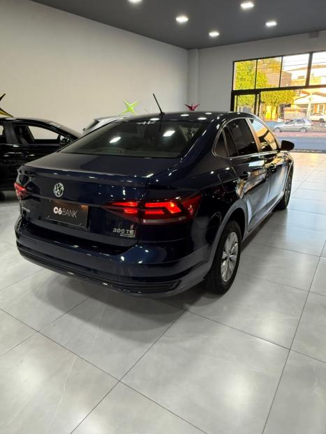 VOLKSWAGEN Virtus 1.0 4P 200 TSI FLEX COMFORTLINE AUTOMTICO, Foto 6
