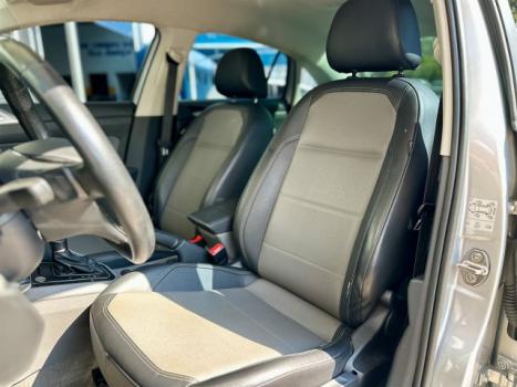 VOLKSWAGEN Virtus 1.0 4P 200 TSI FLEX HIGHLINE AUTOMTICO, Foto 6