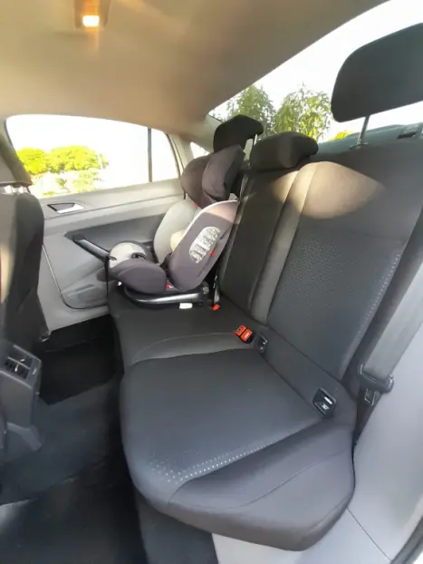 VOLKSWAGEN Virtus 1.0 4P 200 TSI FLEX COMFORTLINE AUTOMTICO, Foto 5