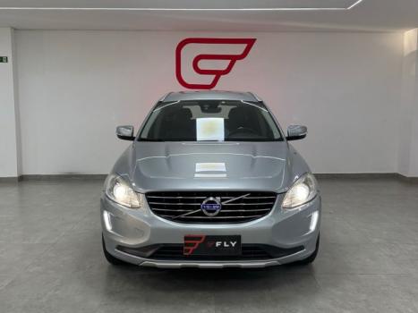 VOLVO XC60 2.0 4P COMFORT T5 TURBO AUTOMTICO, Foto 3