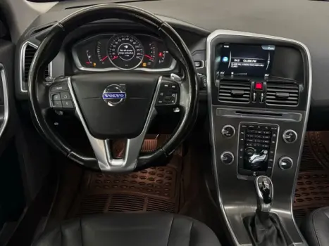 VOLVO XC60 2.0 4P COMFORT T5 TURBO AUTOMTICO, Foto 7