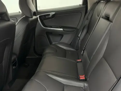 VOLVO XC60 2.0 4P COMFORT T5 TURBO AUTOMTICO, Foto 14
