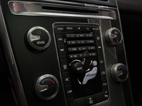 VOLVO XC60 2.0 4P T5 R DESIGN TURBO AUTOMTICO, Foto 13