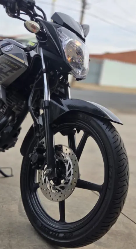 YAMAHA Fazer YS 150 SED, Foto 4