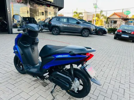 YAMAHA Fluo 125 ABS, Foto 8