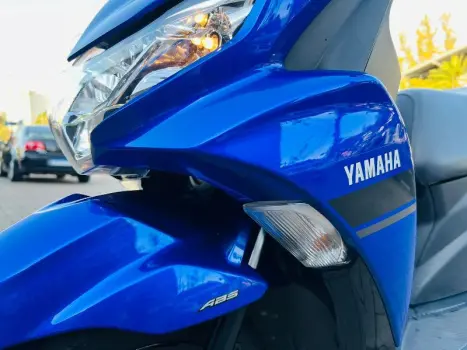 YAMAHA Fluo 125 ABS, Foto 10