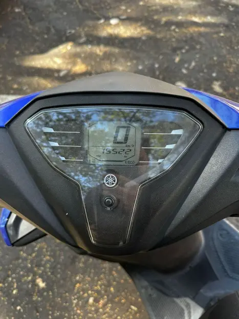 YAMAHA Fluo 125 ABS, Foto 5