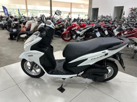 YAMAHA Fluo 125 ABS, Foto 5