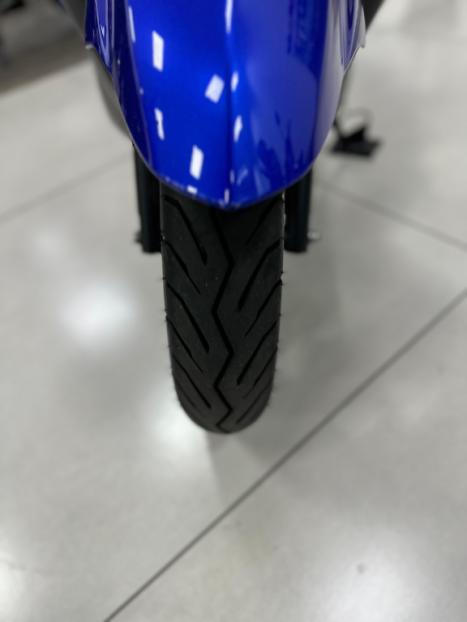 YAMAHA Fluo 125 ABS, Foto 2