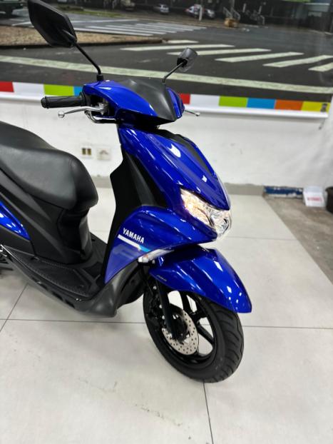 YAMAHA Fluo 125 ABS, Foto 7
