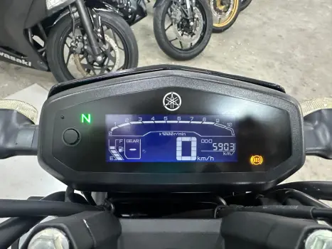 YAMAHA FZ 15 ABS, Foto 5