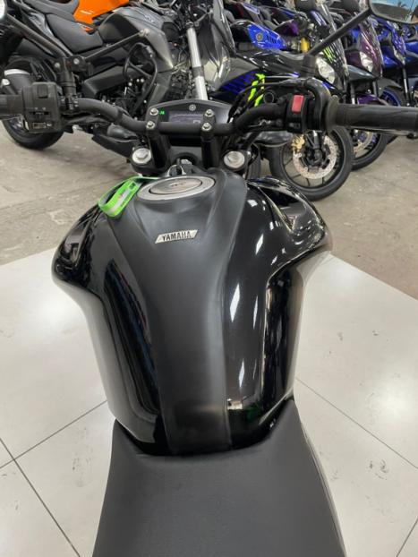 YAMAHA FZ 15 Fazer ABS, Foto 4