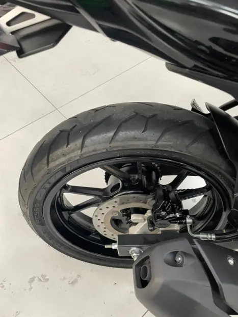 YAMAHA FZ 15 Fazer ABS, Foto 9