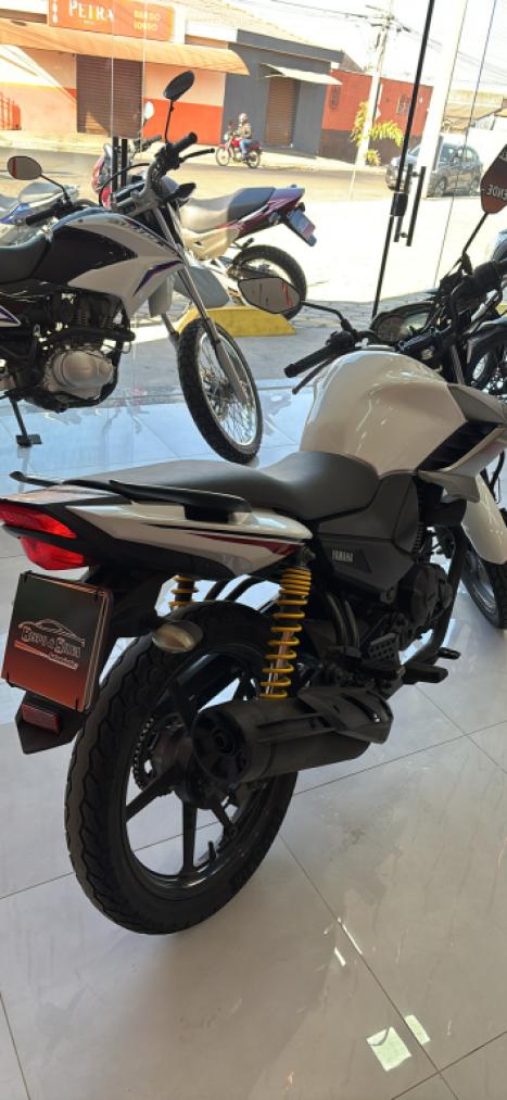 YAMAHA FZ 15 Fazer ABS, Foto 6