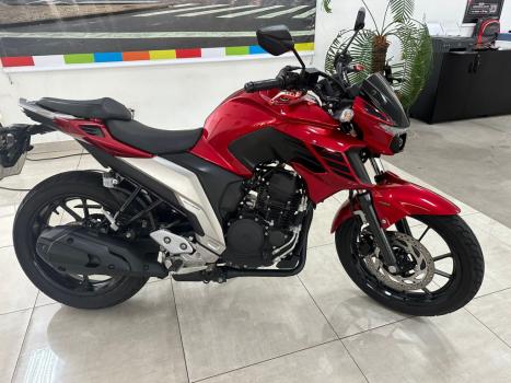 YAMAHA FZ 25 250 Fazer Flex , Foto 1