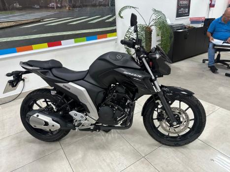 YAMAHA FZ 25 250 Fazer Flex , Foto 1