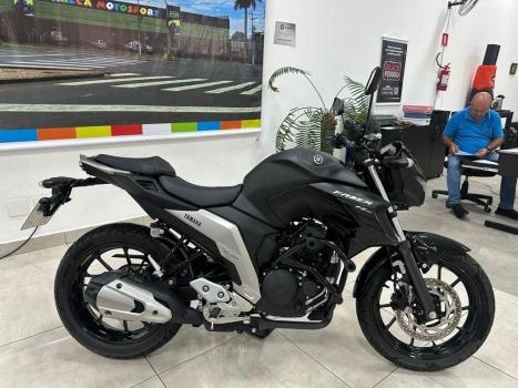 YAMAHA FZ 25 250 Fazer Flex , Foto 3