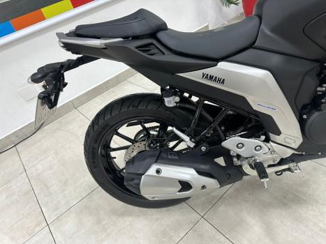 YAMAHA FZ 25 250 Fazer Flex , Foto 7