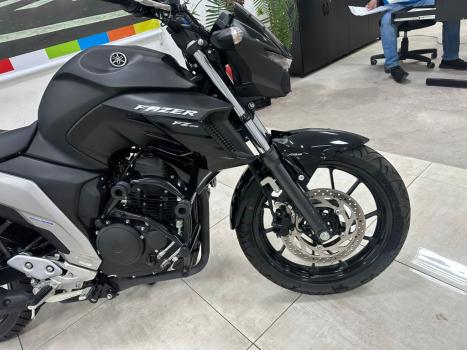 YAMAHA FZ 25 250 Fazer Flex , Foto 8