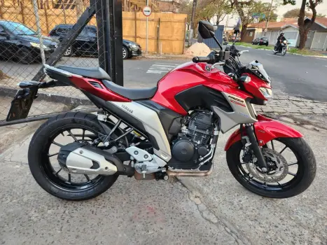 YAMAHA FZ 25 250 Fazer Flex , Foto 6