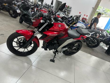 YAMAHA FZ 25 250 Fazer Flex , Foto 3