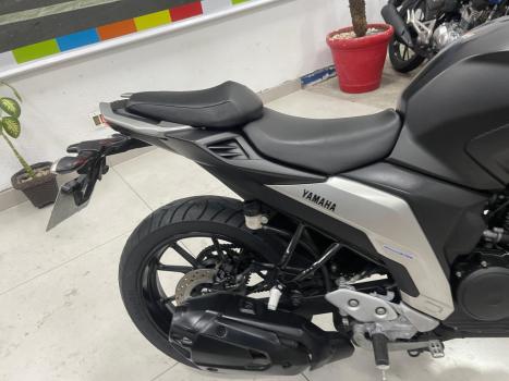 YAMAHA FZ 25 250 Fazer Flex , Foto 2