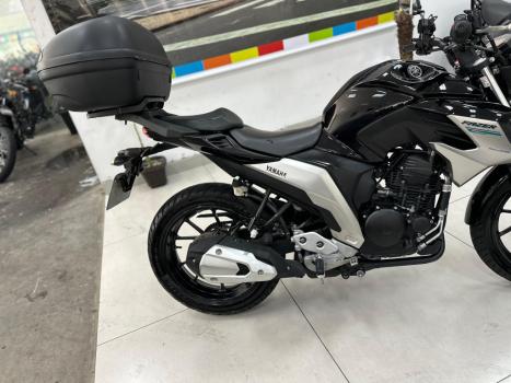 YAMAHA FZ 25 250 Fazer Flex , Foto 4