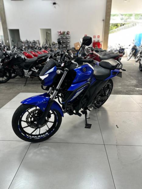 YAMAHA FZ 25 250 Fazer Flex , Foto 2