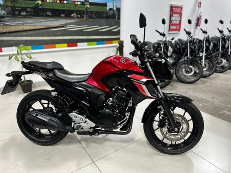 YAMAHA FZ 25 250 Fazer Flex , Foto 10