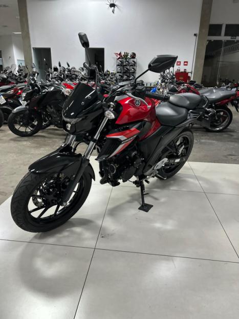 YAMAHA FZ 25 250 Fazer Flex , Foto 11