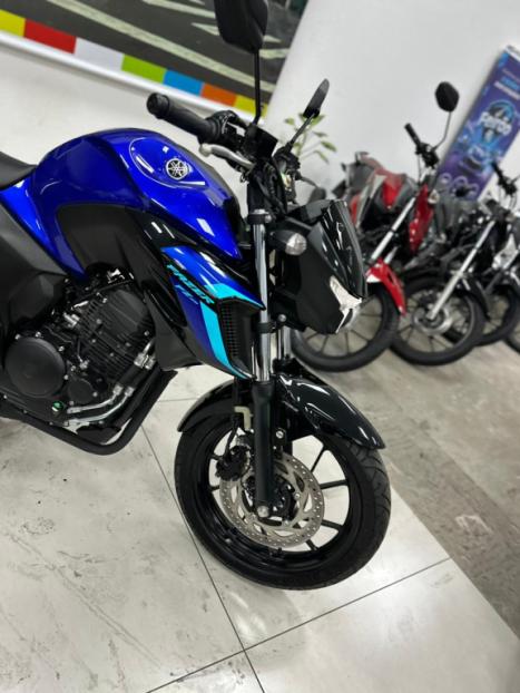 YAMAHA FZ 25 250 Fazer Flex , Foto 6