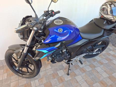 YAMAHA FZ 25 250 Fazer Flex , Foto 1