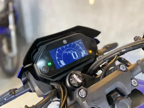YAMAHA FZ 25 250 Fazer Flex , Foto 4